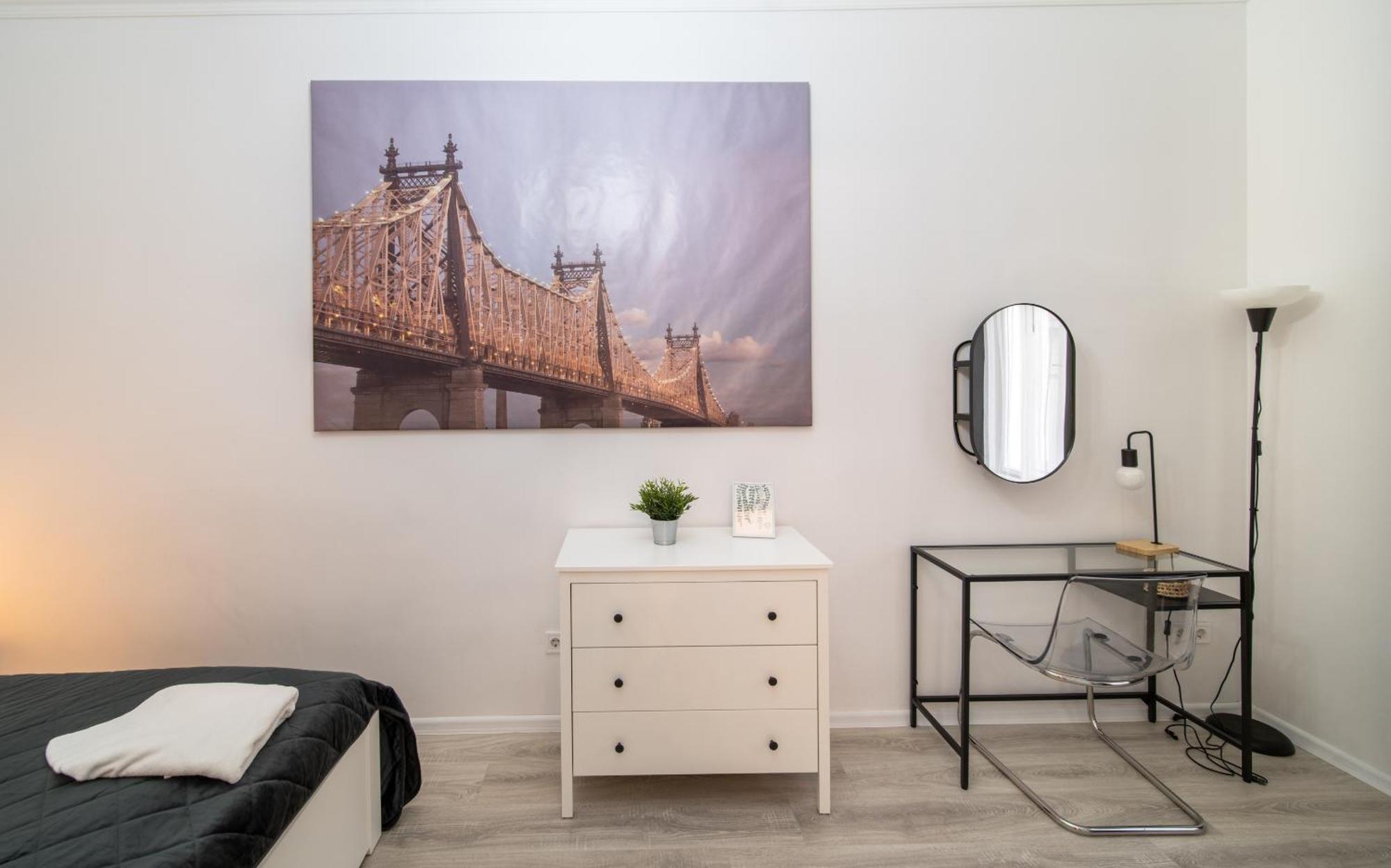 Perfect Location,Newly Decorated Modern, Large Place 60 M2, Really Quiet So You Can Have A Good Night Sleep, Ac, Netflix, Smart Tv, High-Speed Internet, World Famous New York Cafe Only 10 Minutes Walk Budapest Ngoại thất bức ảnh